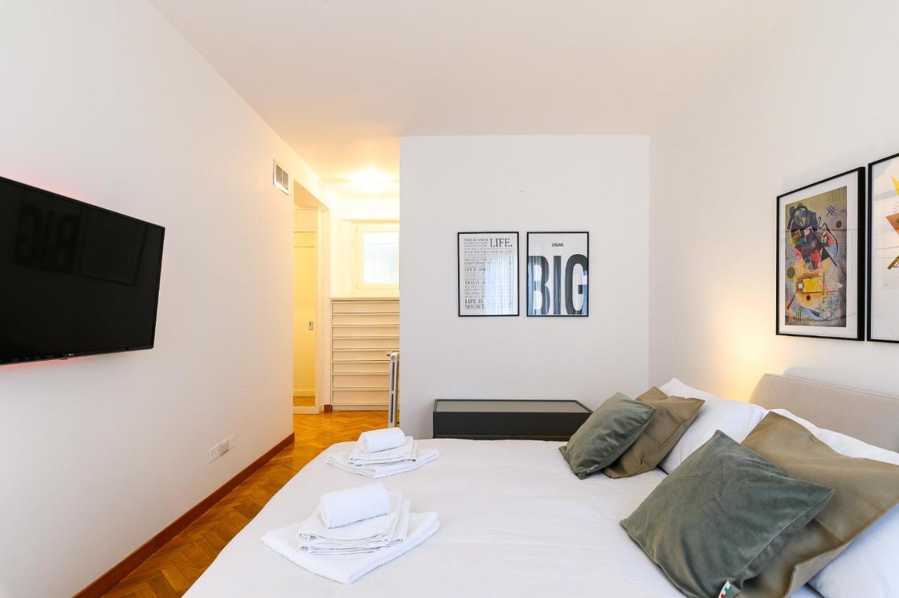 Peaceful Penthouse With Garage By Ndp Rent