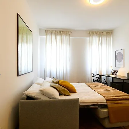 Peaceful Penthouse With Garage By Ndp Rent Apartment Rome Exterior photo