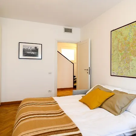 Peaceful Penthouse With Garage By Ndp Rent Apartment Rome Exterior photo