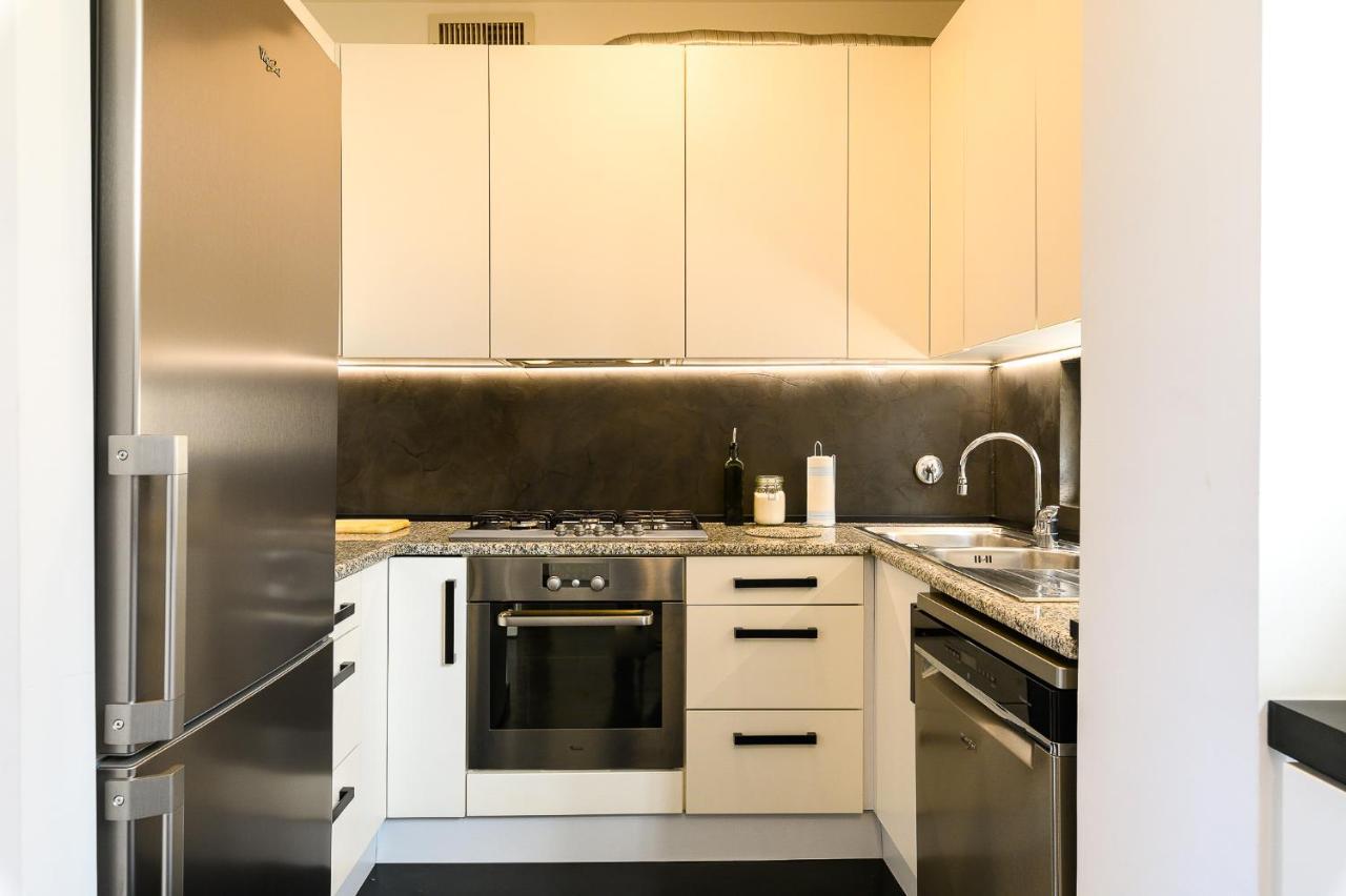 Peaceful Penthouse With Garage By Ndp Rent Apartment Rom